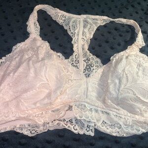 Auden  bra great condition removable pads. No UW. Very sexy